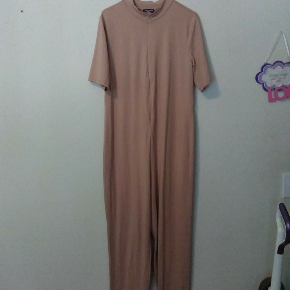 Fashion nova jumsuit
